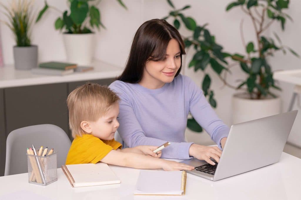 8 Tips for Balancing Work and Family